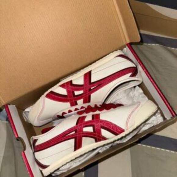 Onitsuka Tiger Men's Red and White Trainers - Picture 1 of 6